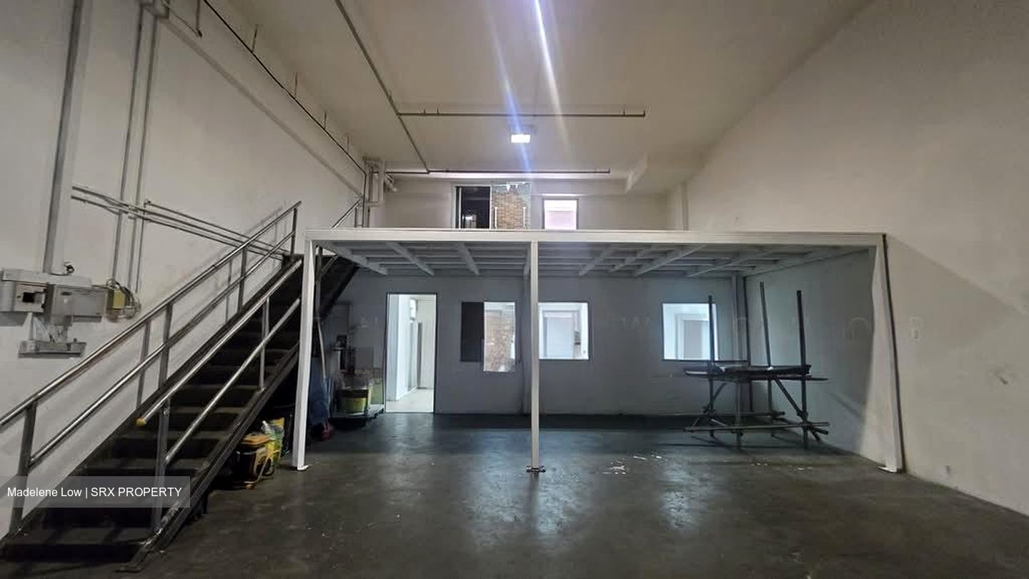 Pioneer Point (D22), Factory #594008251